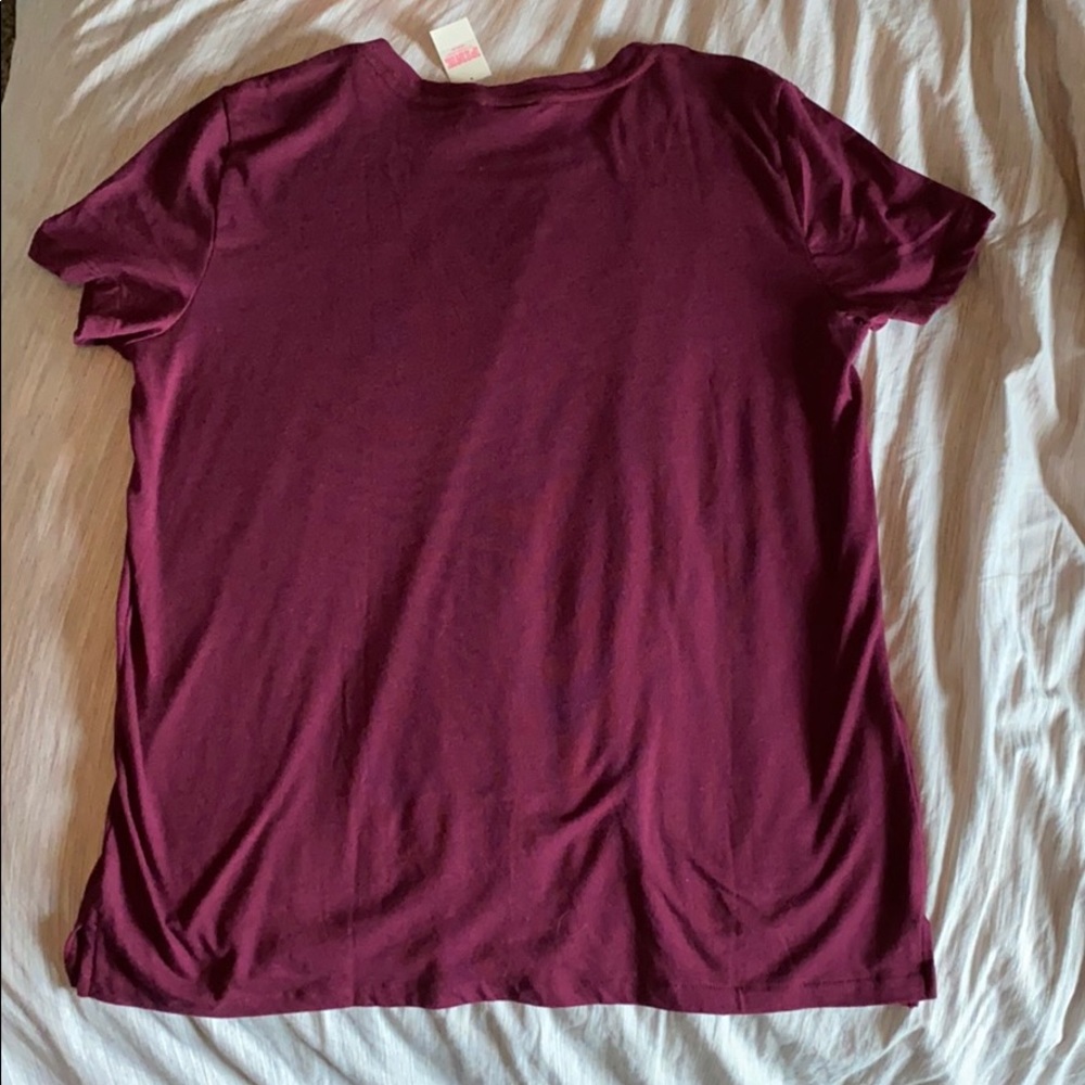 Victoria’s Secret “Pink” short sleeved t-shirt - Picture 2 of 6